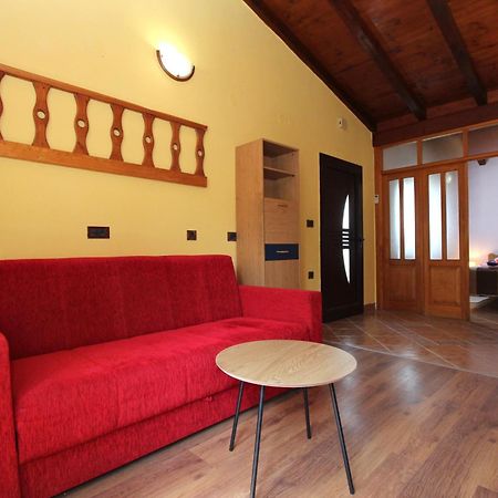 Apartments Adria Rovinj Bagian luar foto