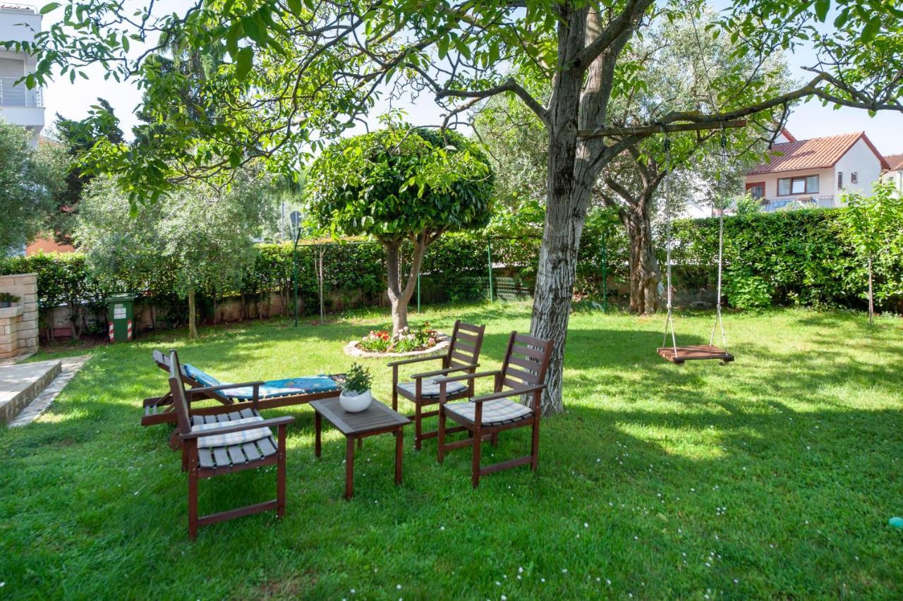 Apartments Adria Rovinj Bagian luar foto